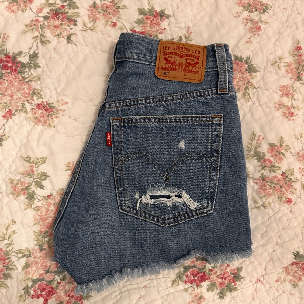SOLD Levi's Light Blue Denim Shorts